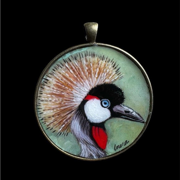 OOAK African crowned crane handpainted pendant brass bezel 16” black chain - Picture 4 of 9